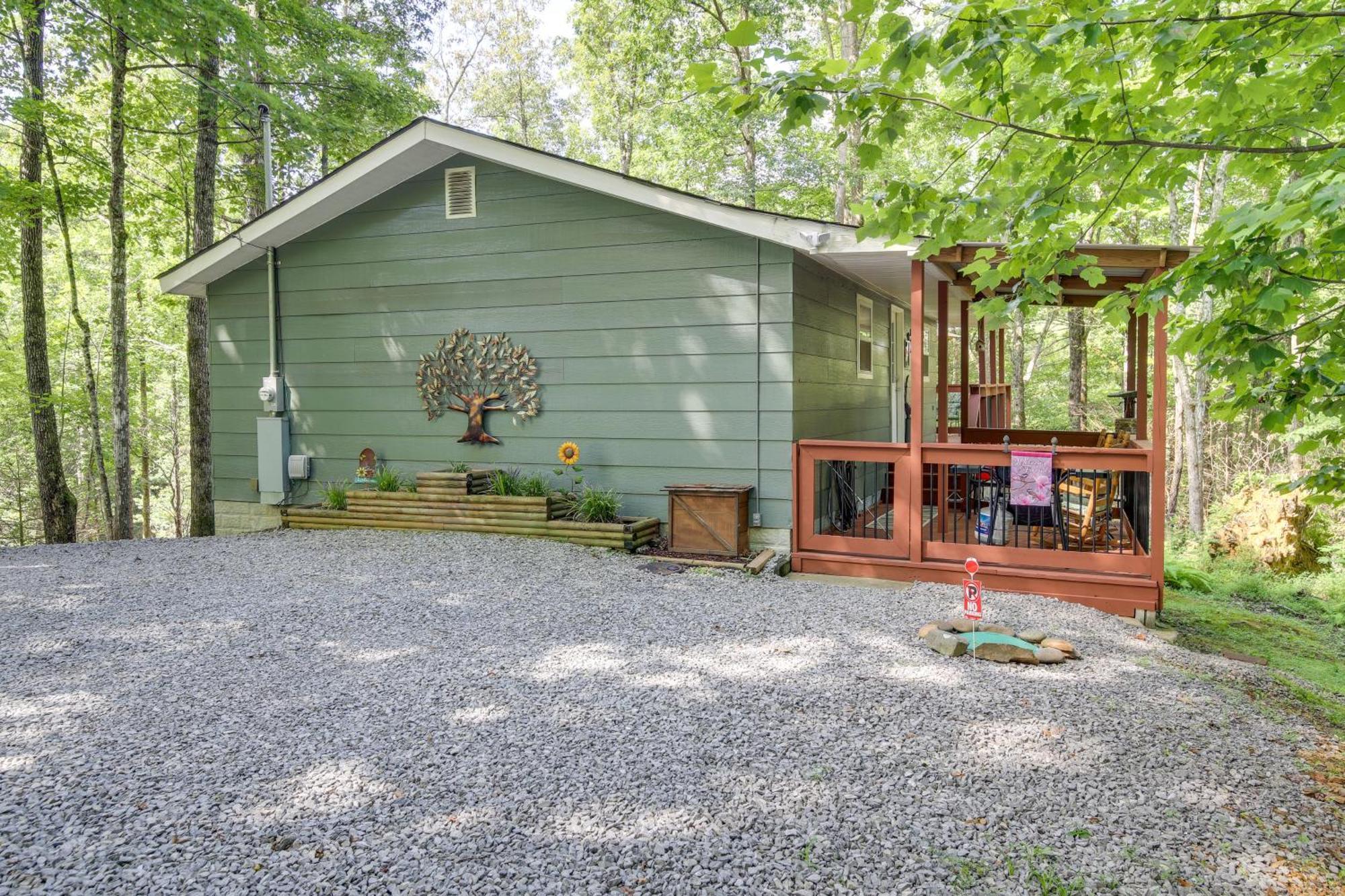 Quaint Smoky Mountain Cabin - 4 Mi To Gatlinburg! Exterior foto